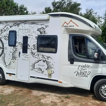 Explorer The World Parque de Campismo