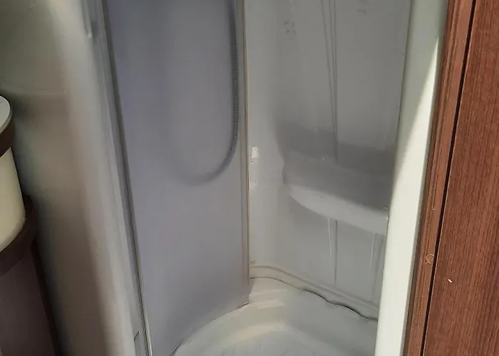 Explorer The World Camping